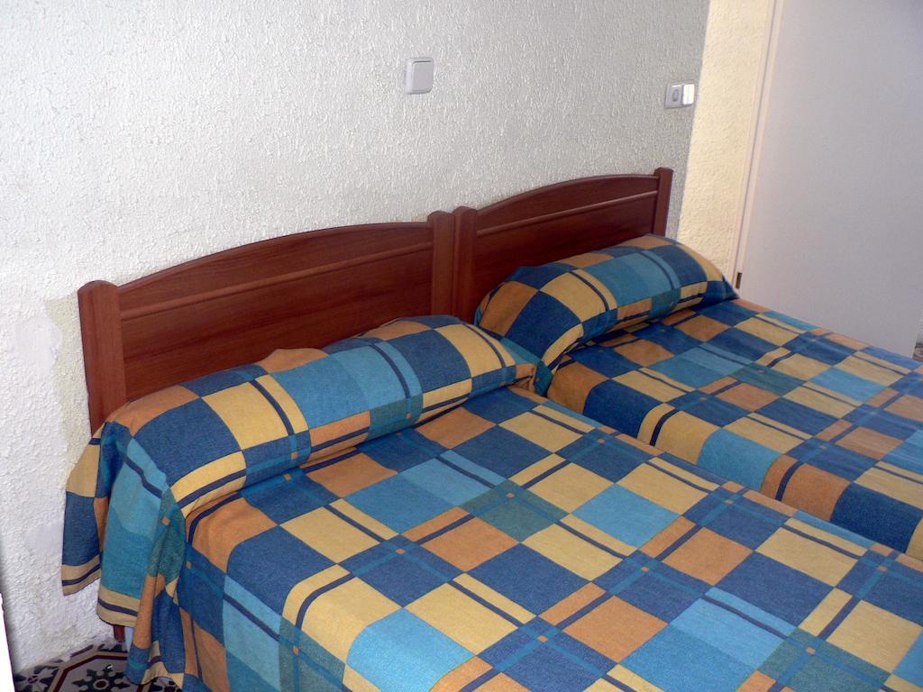 Hostal Terramar Palma de Maiorca Quarto foto